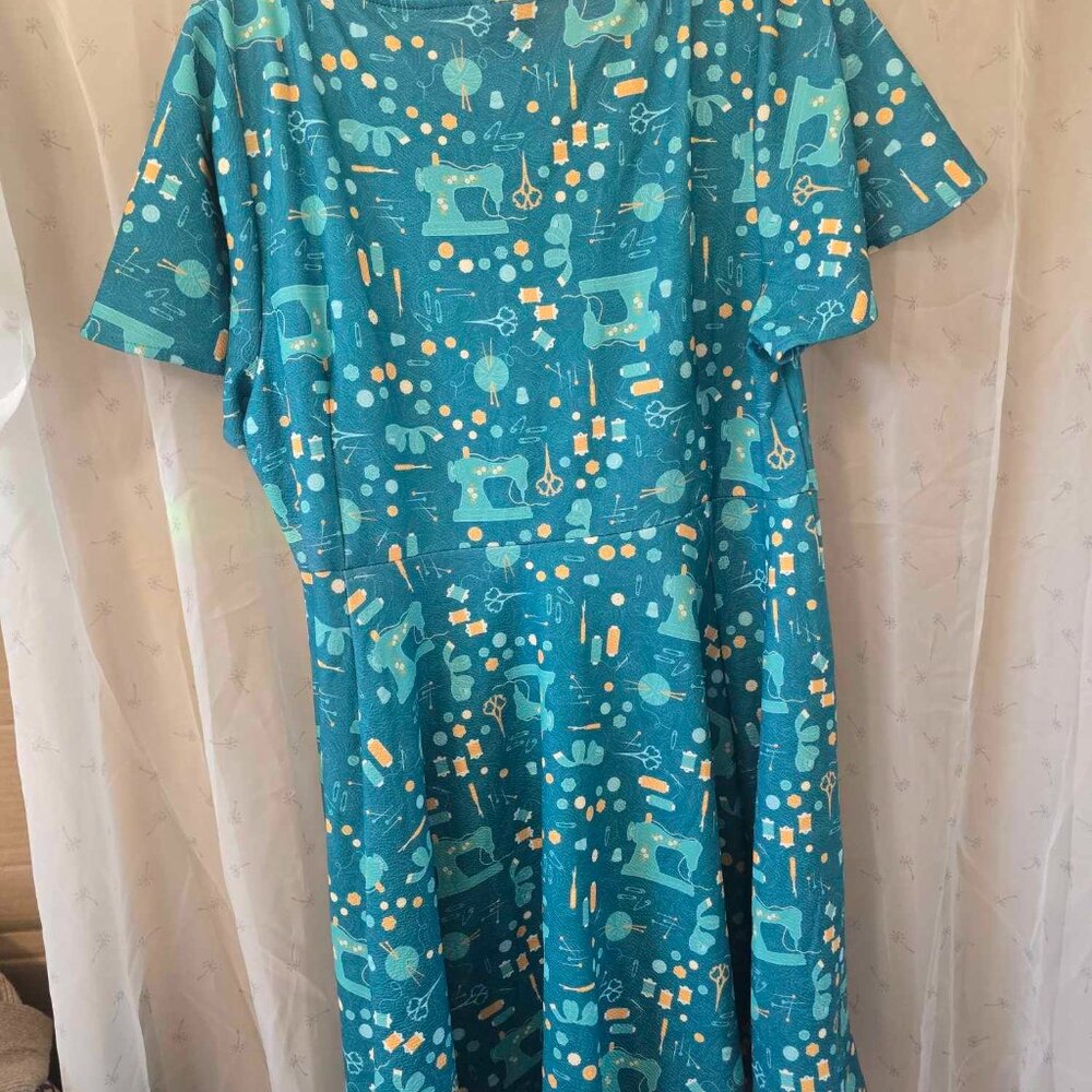 NWT Unique Vintage Sewing Fit & Flare Dress - Picture 4 of 6